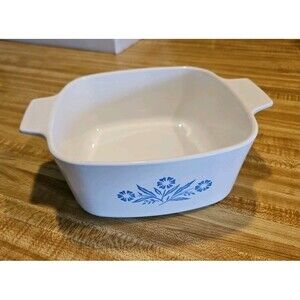 Vintage CorningWare Cornflower Blue Square 1.5 Quart Casserole Baking A-11/2-B